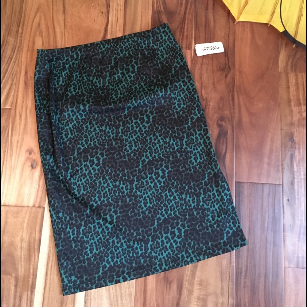 Green Leopard Print Pencil Skirt